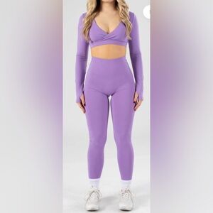 Paragon Sculptseam Legging Size M & Infinite Long Sleeve Bra Size XL Outfit